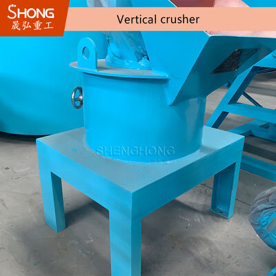 Vertical Chain Type Fertilizer Crusher with High-Speed Rotor and 3-8mm Adjustable Screen for Up to 25-30% Feed Moisture